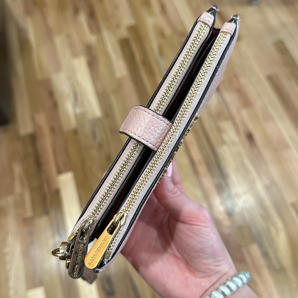 Michael Kors Wristlet Wallet - Picture 5 of 5